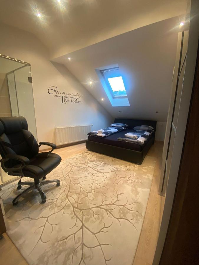 شقة 3 Wohnung,marijin Dvor *